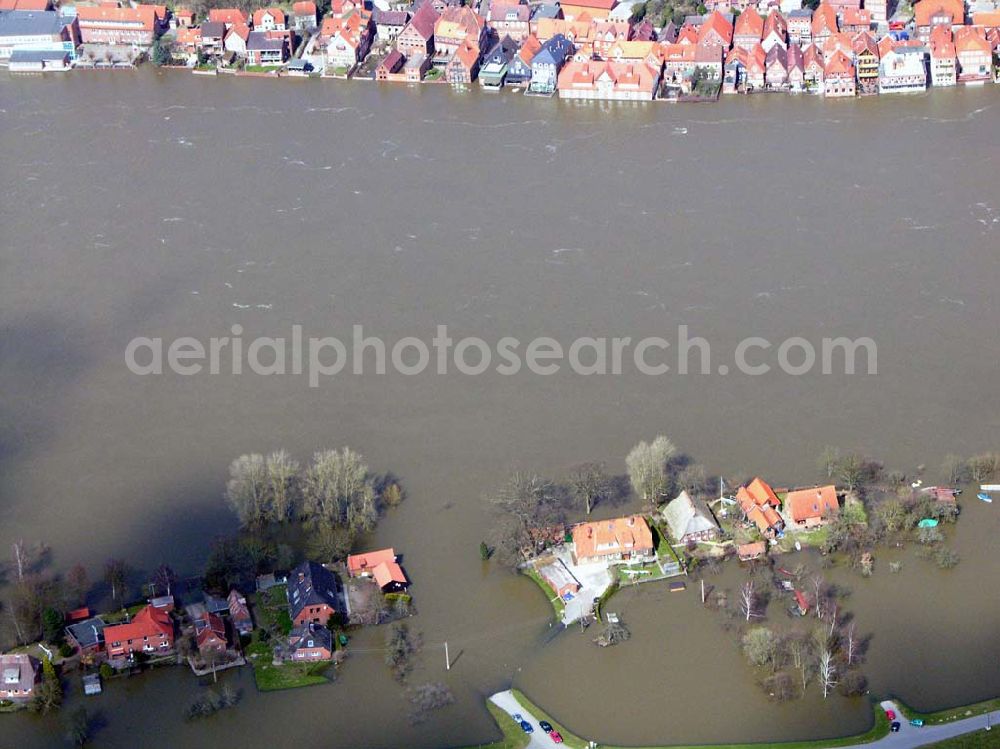 Lauenburg from above - 10.04.2006 Lauenburg; Hochwasser der Elbe in Lauenburg / Schleswig-Holstein.