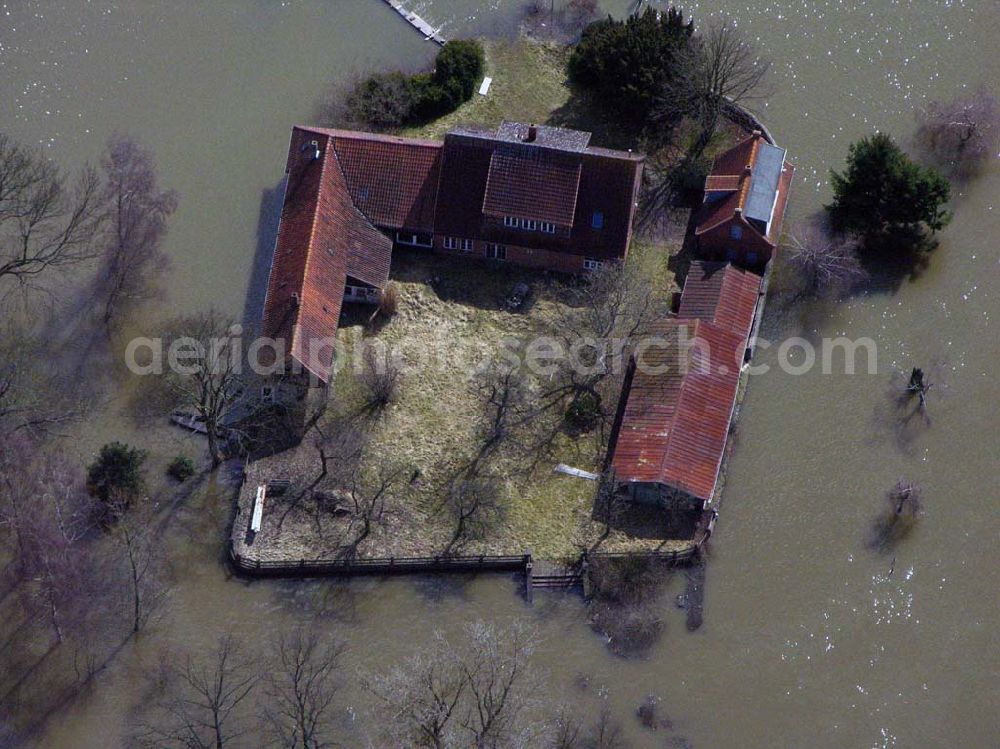 Lauenburg from above - 10.04.2006 Lauenburg; Hochwasser der Elbe in Lauenburg / Schleswig-Holstein.