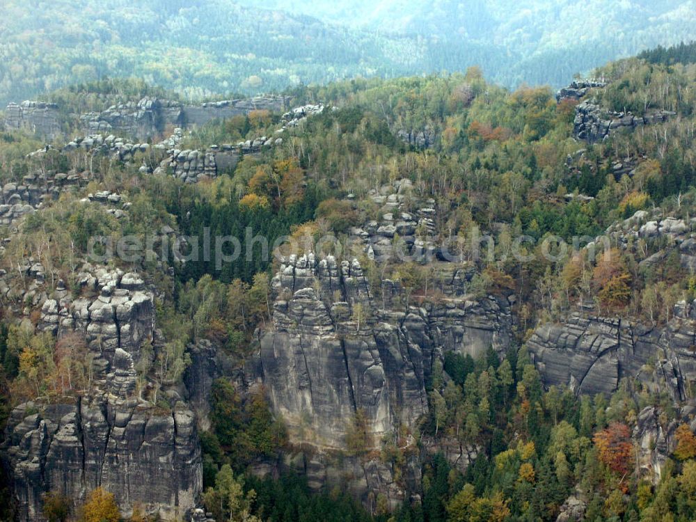 Aerial photograph Bad Schandau - Blick auf stark durch erosion zerklüftetes Mittelgebirge / Gebirge / Berg im Elbsandsteingebirge bei Bad Schandau.