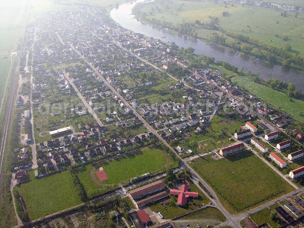 Elster an der Elbe from the bird's eye view: Elster an der Elbe mit Blick auf 06918 Elster an der Elbe in Sachsen-Anhalt