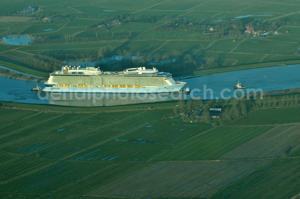 Westoverledingen from above - Ems transfer of the cruise ship Anthem of the Seas in Westoverledingen in Lower Saxony