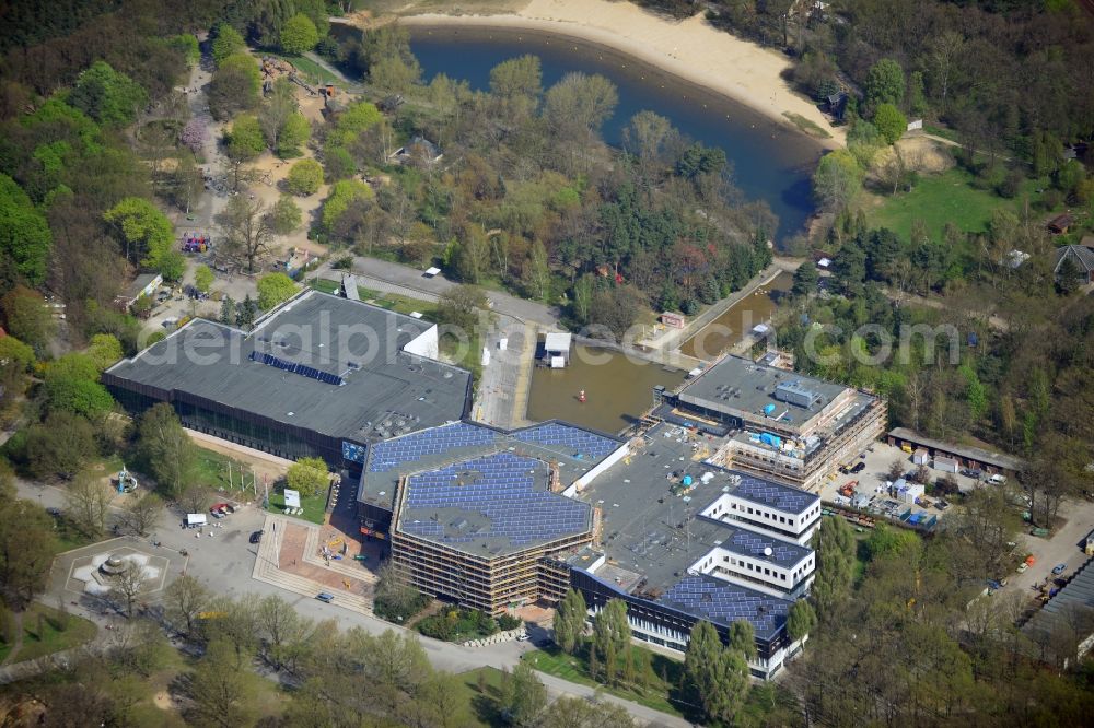 Berlin from the bird's eye view: View at the construction site for energy renovation of the FEZ Leisure Centre in the Wuhlheide in the Köpenick district of Berlin. Operator is the FEZ - Berlin Kjfz-L-gBmbH, building contractor is the Berlin Senate Department for Urban Development Regulation