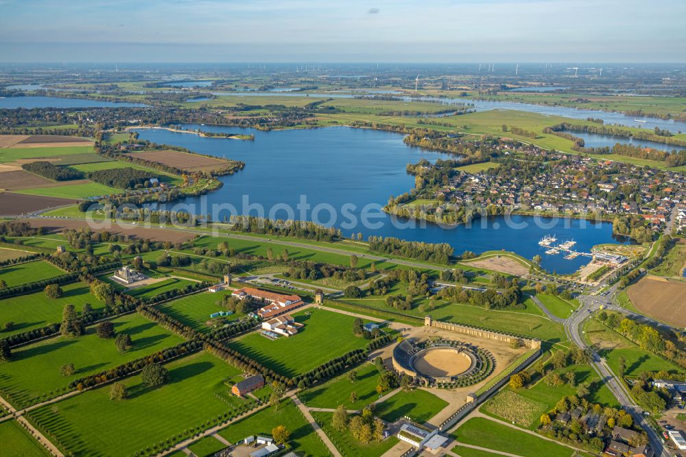 Aerial image Xanten - Historical attraction of the ensemble of the amphitheater in Archaeologischer Park in Xanten in the state North Rhine-Westphalia, Germany