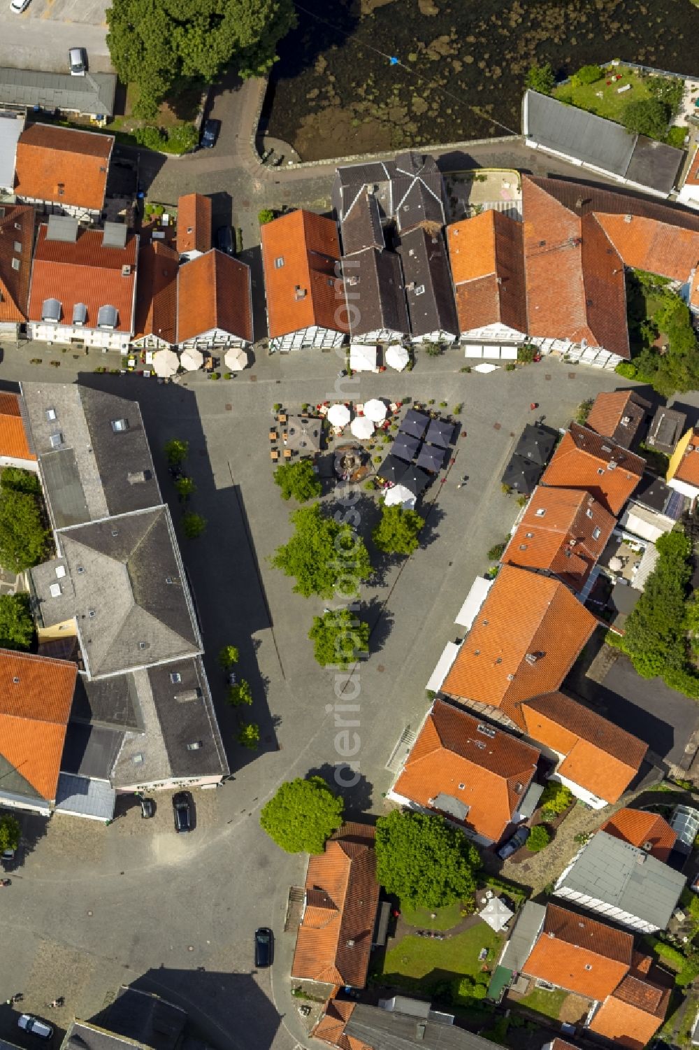 Aerial image Soest - Ensemble of half-timbered houses on the church square in Soest in the state of North Rhine-Westphalia