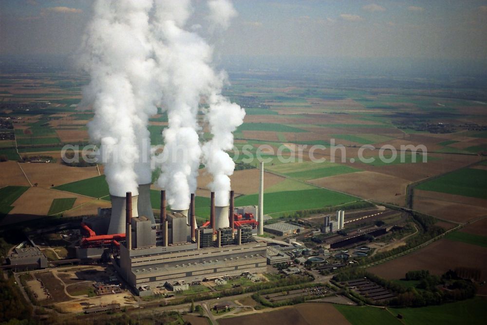 Aerial photograph NIEDERAUßEM - Ensemble of the RWE coal power plant in Neurath and Niederaussem in North Rhine-Westphalia