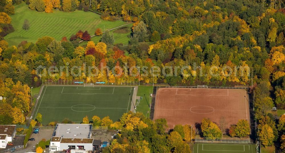 Essen from the bird's eye view: Ensemble of the public sports grounds Essen-Mitte II on Seumannstrasse in Essen in the state of North Rhine-Westphalia