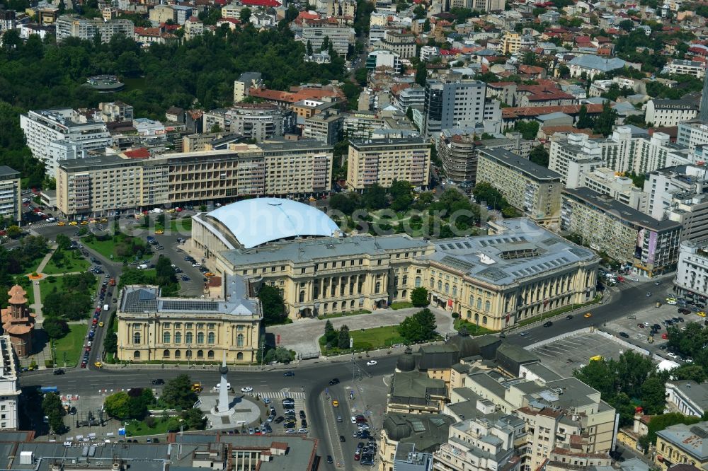 Aerial photograph Bukarest - Ensemble on the street Calea Victoriei with the The National Museum of Art of Romania and the event hall Sala Palatului on the Strada Ion Campineanu in the city center of the capital Bucharest in Romania