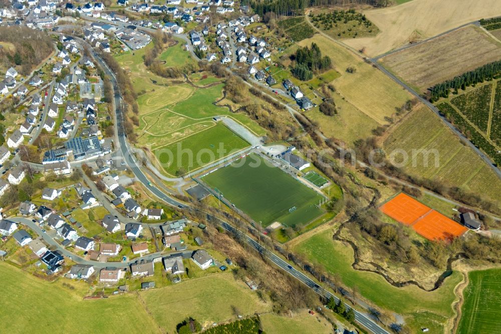 Aerial photograph Eslohe (Sauerland) - Ensemble of sports grounds of Ballspielclub 1918 Eslohe on Hauptstrasse in Eslohe (Sauerland) in the state North Rhine-Westphalia, Germany