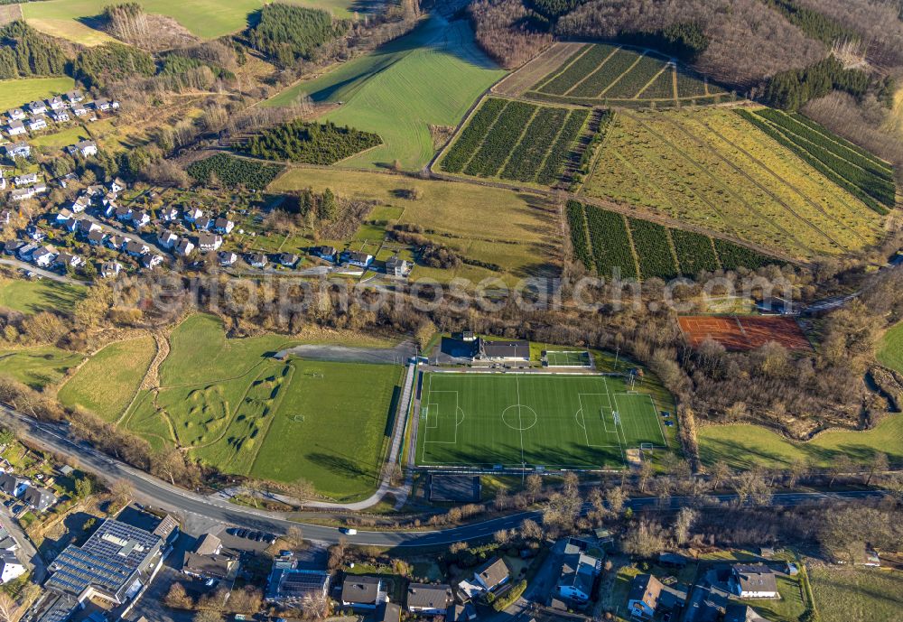 Aerial photograph Eslohe (Sauerland) - Ensemble of sports grounds of Ballspielclub 1918 Eslohe on Hauptstrasse in Eslohe (Sauerland) in the state North Rhine-Westphalia, Germany