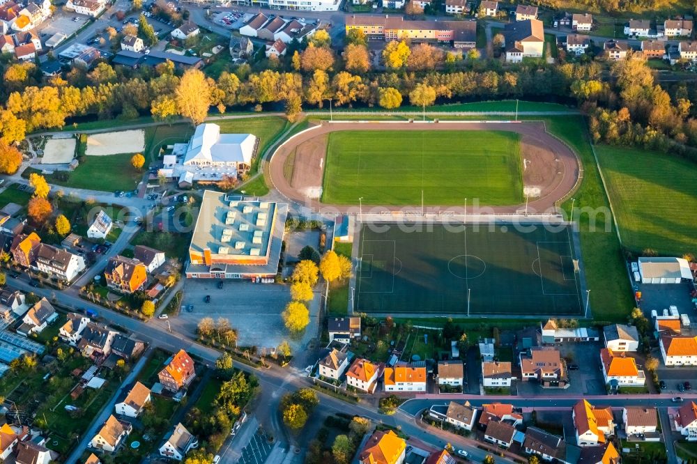 Marsberg from above - Ensemble of sports grounds overlooking the sports hall and the indoor swimming pool on Jahnstrasse in Marsberg in the state North Rhine-Westphalia, Germany