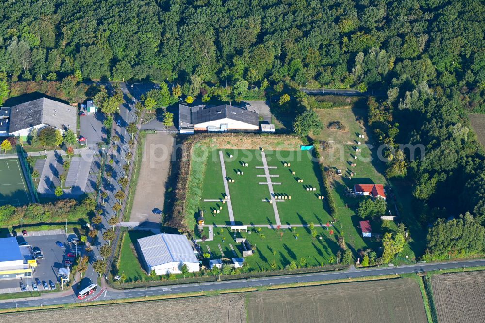 Hamm from above - Ensemble of sports grounds of the archery range of the HSC archery center on street Hubert-Westermeier-Strasse in Hamm at Ruhrgebiet in the state North Rhine-Westphalia, Germany