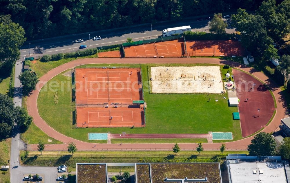 Düsseldorf from above - Ensemble of sports grounds Borussia Duesseldorf on Staufenplatz in Duesseldorf in the state North Rhine-Westphalia