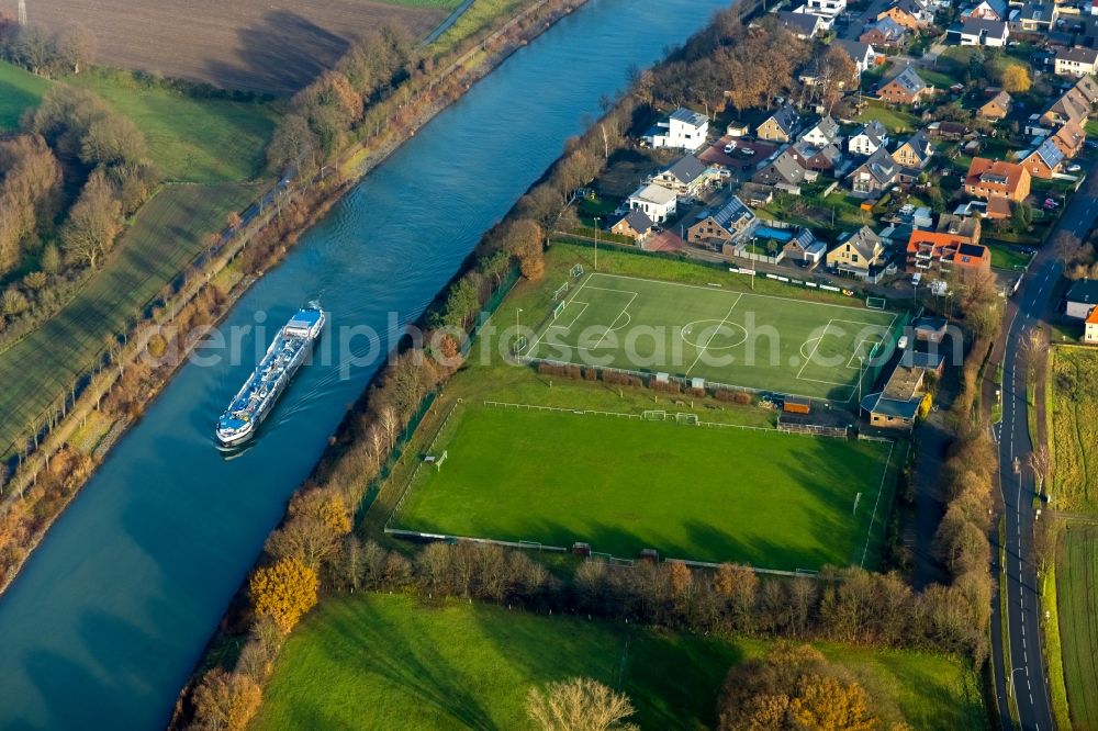 Haltern am See from the bird's eye view: Ensemble of sports grounds of SV Bossendorf 1955 e.V. on Marler Strasse in Haltern am See in the state North Rhine-Westphalia, Germany