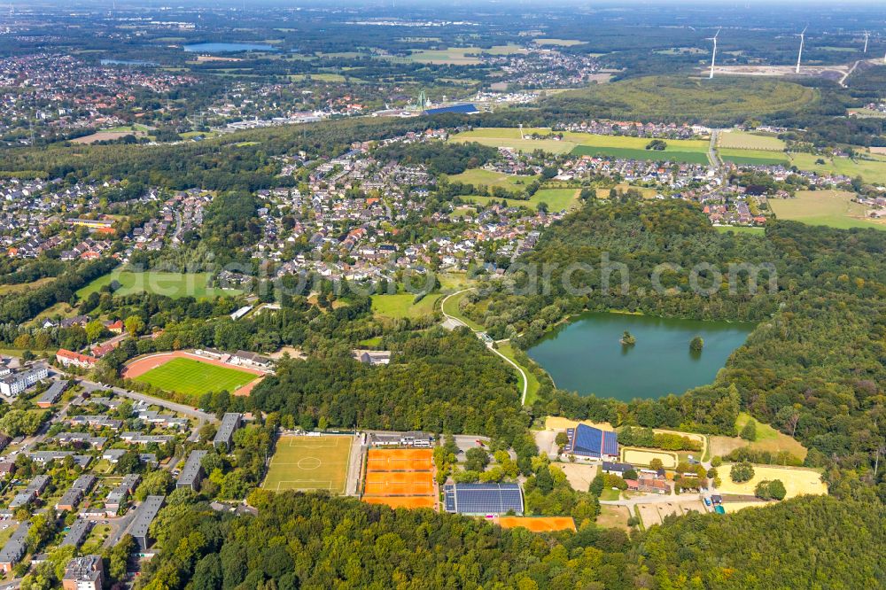 Dinslaken from above - Ensemble of sports grounds on Dorfstrasse in Dinslaken in the state North Rhine-Westphalia, Germany