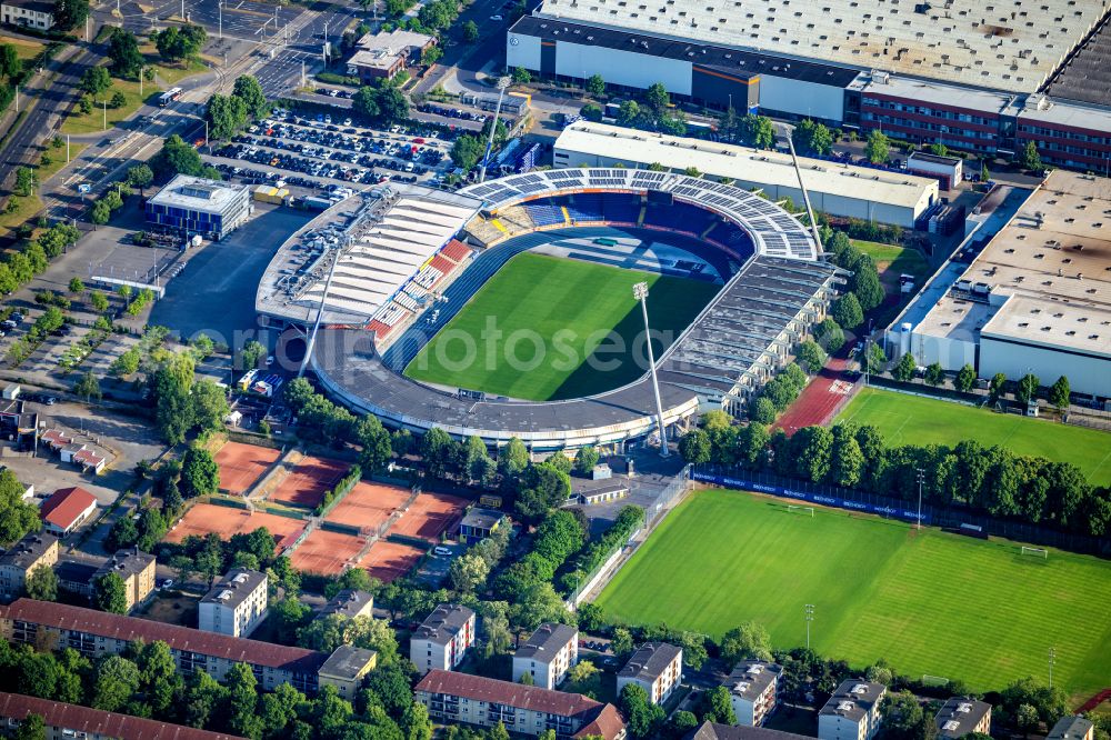 Aerial image Braunschweig - Ensemble of sports grounds Eintracht Braunschweig on street Rheingoldstrasse in the district Siegfriedviertel in Brunswick in the state Lower Saxony, Germany