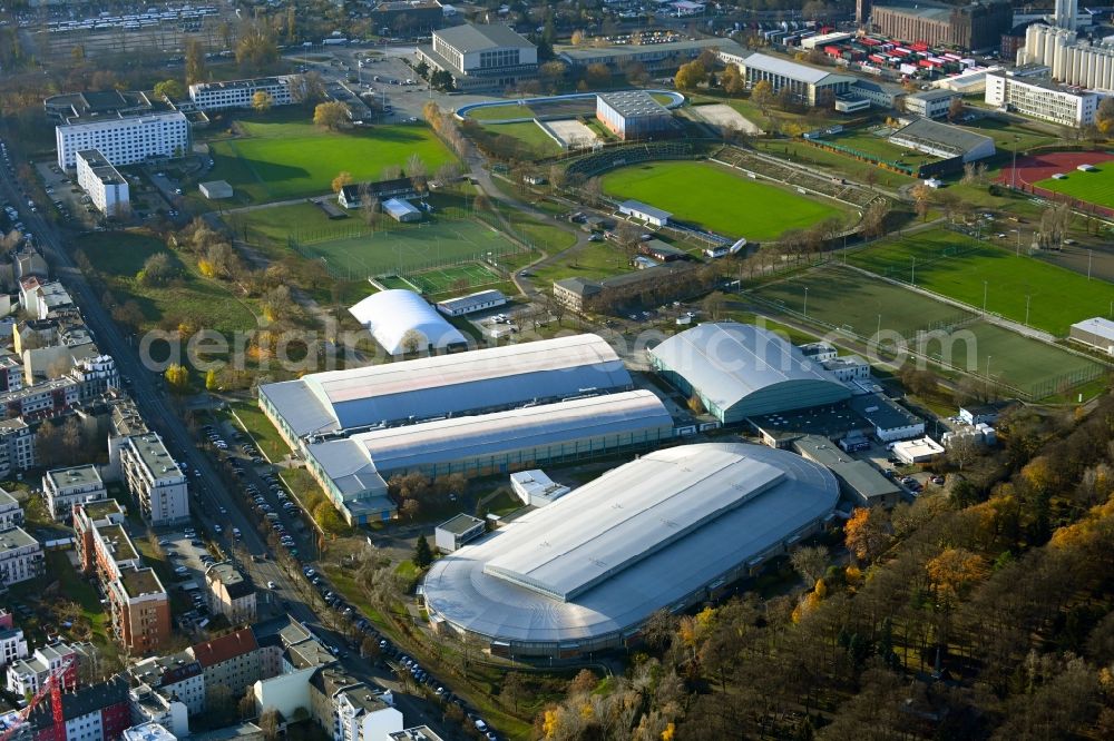 Berlin from the bird's eye view: Ensemble of sports grounds and Eisschnelllaufhalle in Sportforum Berlin Konrad-Wolf-Strasse in the district Hohenschoenhausen in Berlin, Germany