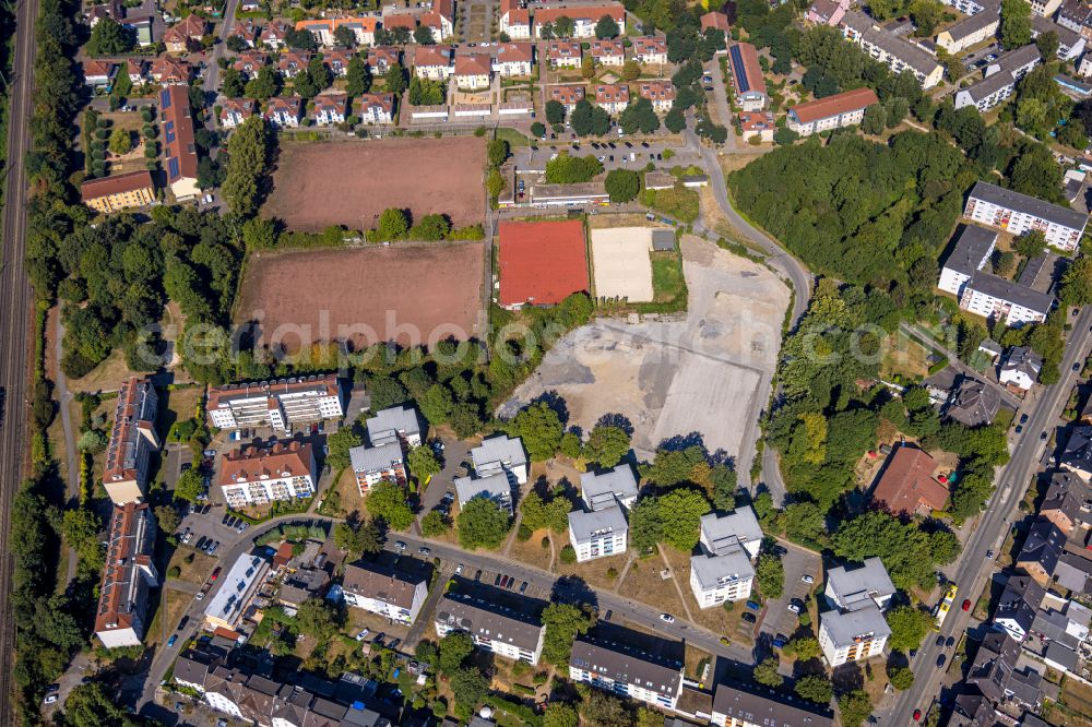 Aerial image Essen - Ensemble of sports grounds on street Levinstrasse in the district Gerschede in Essen at Ruhrgebiet in the state North Rhine-Westphalia, Germany