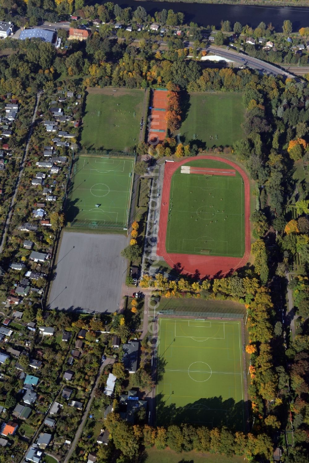 Aerial image Berlin - Ensemble of sports grounds on Fuerstenbrunner Weg in Berlin in Germany