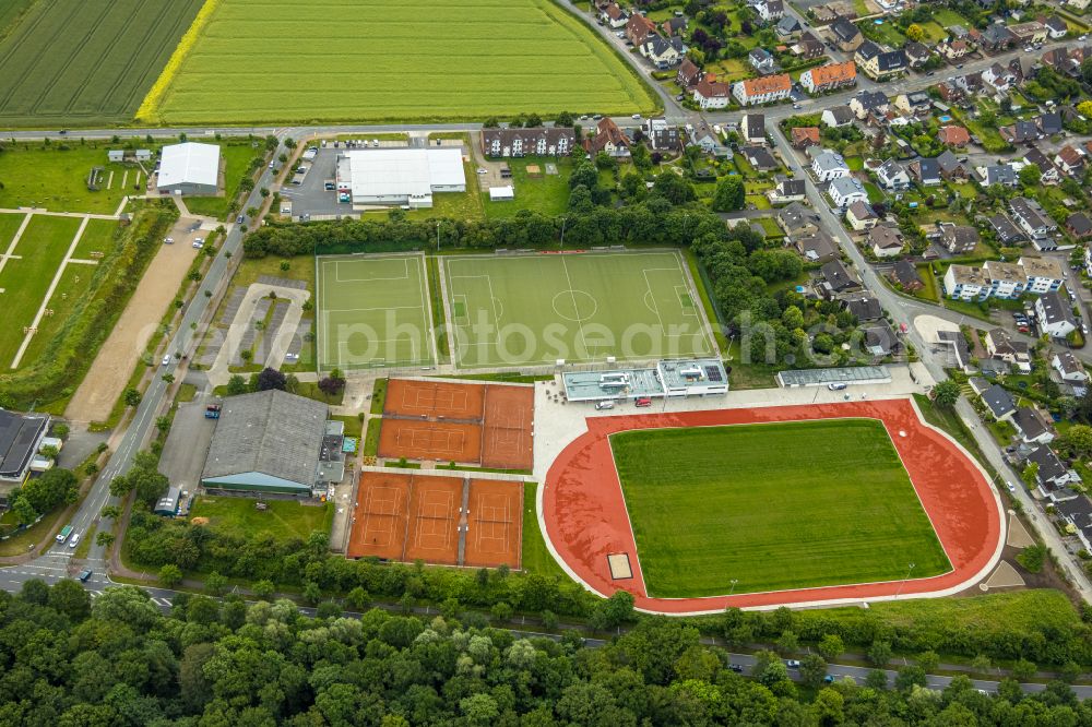 Aerial photograph Hamm - Ensemble of sports grounds in the district Westtuennen in Hamm at Ruhrgebiet in the state North Rhine-Westphalia, Germany