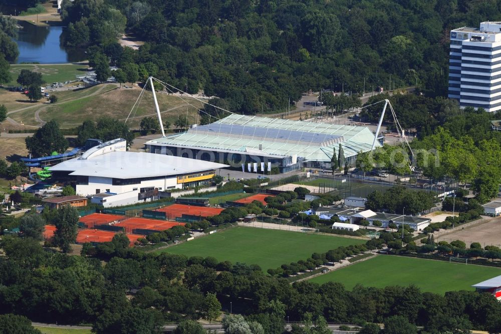 Aerial image Karlsruhe - Ensemble of sports grounds of SV Karlsruhe-Beiertheim on Hermann-Veit-Strasse in Karlsruhe in the state Baden-Wurttemberg, Germany