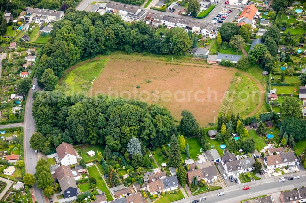 Aerial photograph Gladbeck - Ensemble of sports grounds on Otto-Hue-Str. in Gladbeck in the state North Rhine-Westphalia, Germany