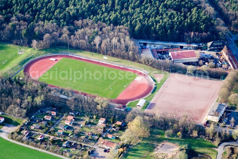 Aerial photograph Bellheim - Ensemble of sports grounds of the FC Phoenix Bellheim e.V. Franz-Hage stadium in the district Sondernheim in Bellheim in the state Rhineland-Palatinate