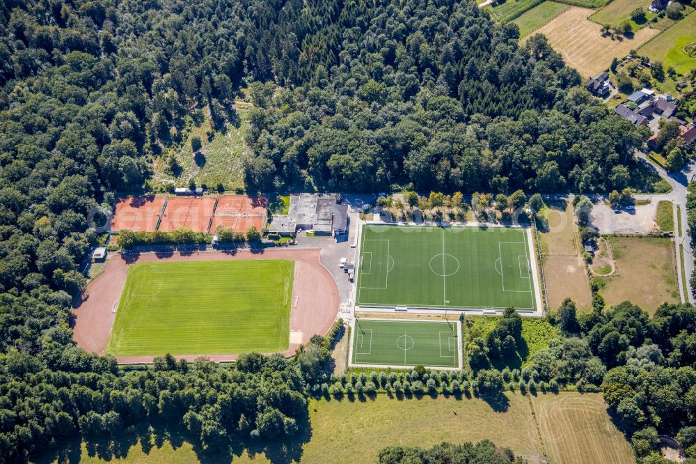 Aerial image Lembeck - Ensemble of sports grounds of SV Schwarz-Weiss Lembeck Lembeck 1921 e.V. on street Am Hagen in Lembeck at Ruhrgebiet in the state North Rhine-Westphalia, Germany