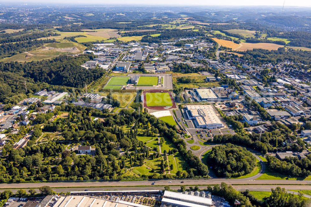 Aerial image Velbert - Ensemble of sports fields and sports hall at the EMKA Sports Center Velbert in Velbert in the state of North Rhine-Westphalia, Germany