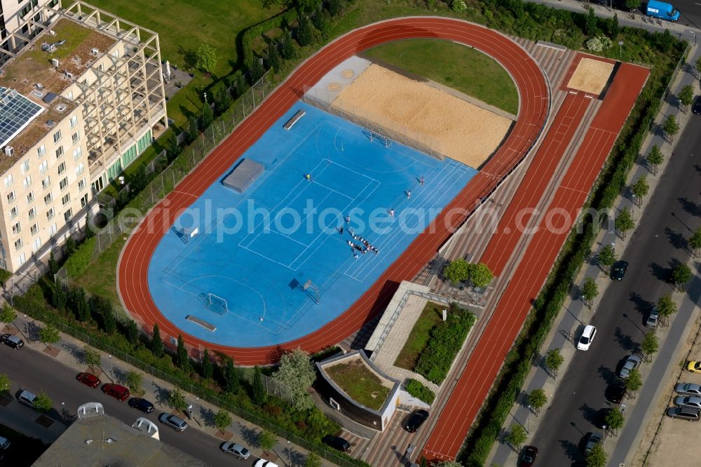 Aerial photograph Berlin - Ensemble of sports grounds Sports club IHW Alex 78 e.V. in Berlin