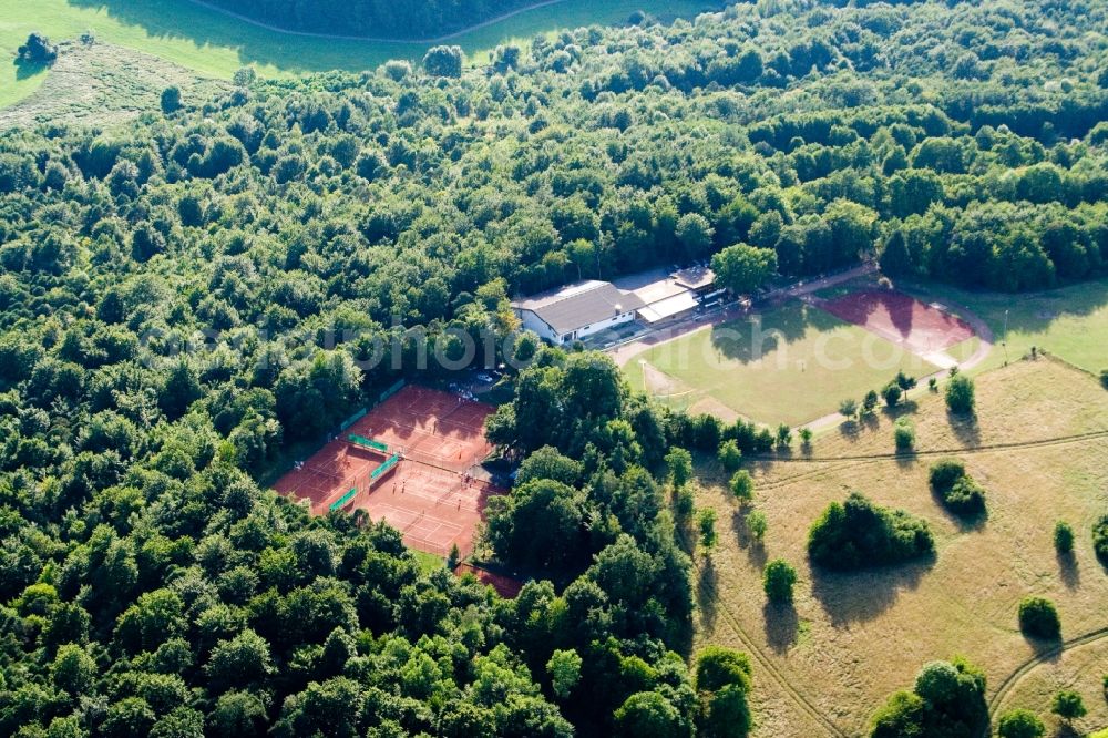 Keltern from the bird's eye view: Ensemble of sports grounds Tennisclub Dietlingen e.V. in Keltern in the state Baden-Wuerttemberg