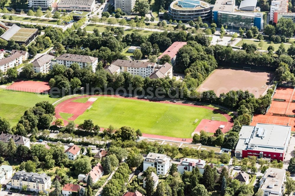 München from the bird's eye view: Ensemble of sports grounds TSV Muenchen-Milbertshofen e.V. in Munich in the state Bavaria, Germany