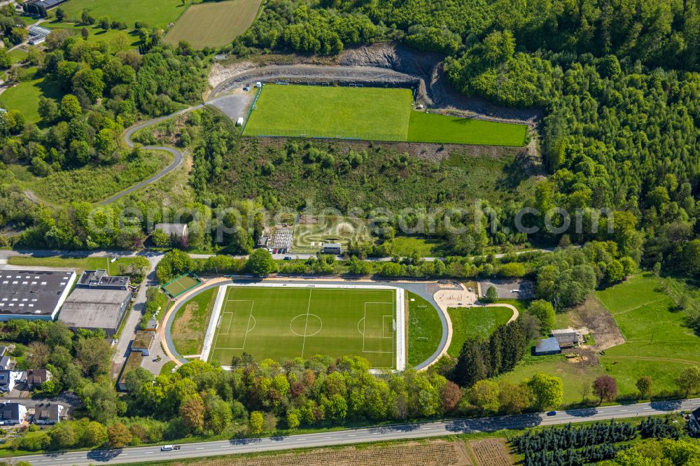 Aerial image Bestwig - Ensemble of sports grounds TURN- UND SPORTVEREIN Velmede-Bestwig 92/07 e.V. in Bestwig at Sauerland in the state North Rhine-Westphalia