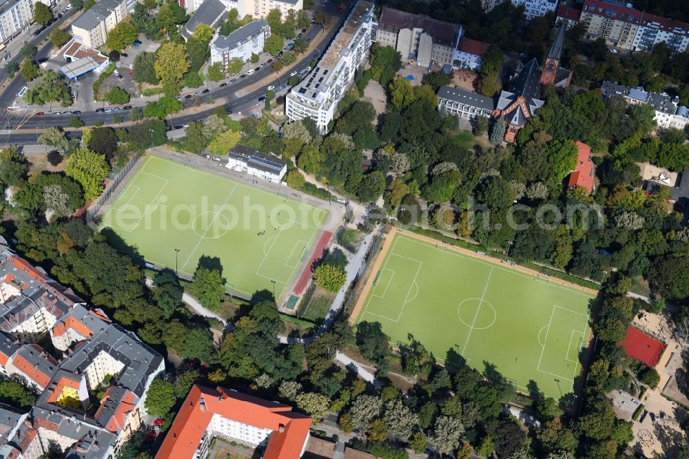 Berlin from above - Ensemble of sports grounds between of Strasse on Schoelerpark and Am Volkspark in the district Wilmersdorf in Berlin, Germany