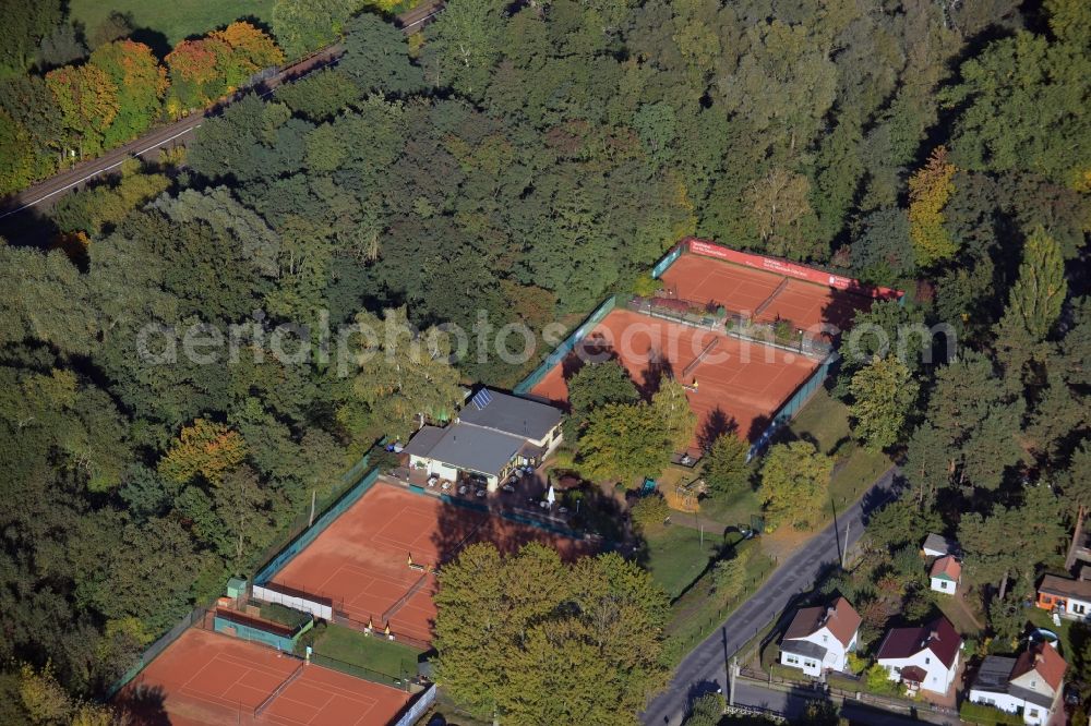 Neuenhagen from the bird's eye view: Ensemble of sports grounds in Neuenhagen in the state Brandenburg