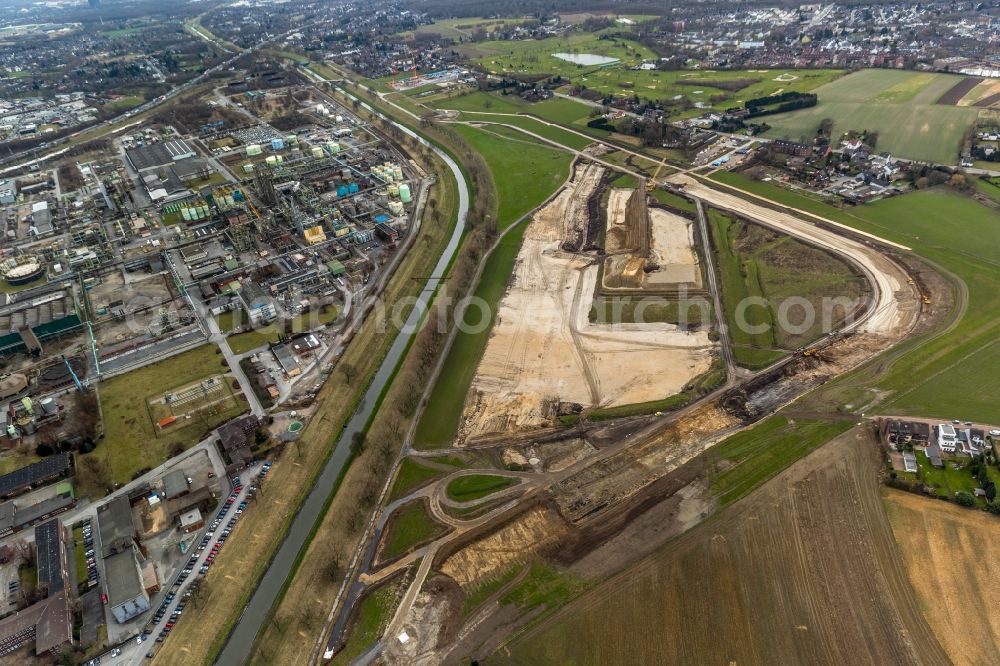 Aerial image Oberhausen - Development area and building land fallow with a construction site of EMSCHERGENOSSENSCHAFT / LIPPEVERBAND at Holtener Bruch in Oberhausen in the state North Rhine-Westphalia, Germany