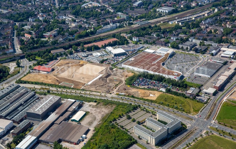 Aerial image Essen - Development area and empty building lot on Berthold-Beitz-Boulevard in Essen in the state of North Rhine-Westphalia. The site is located amidst an industrial area around the Boulevard between Frohnhauser Strasse and Altendorfer Strasse