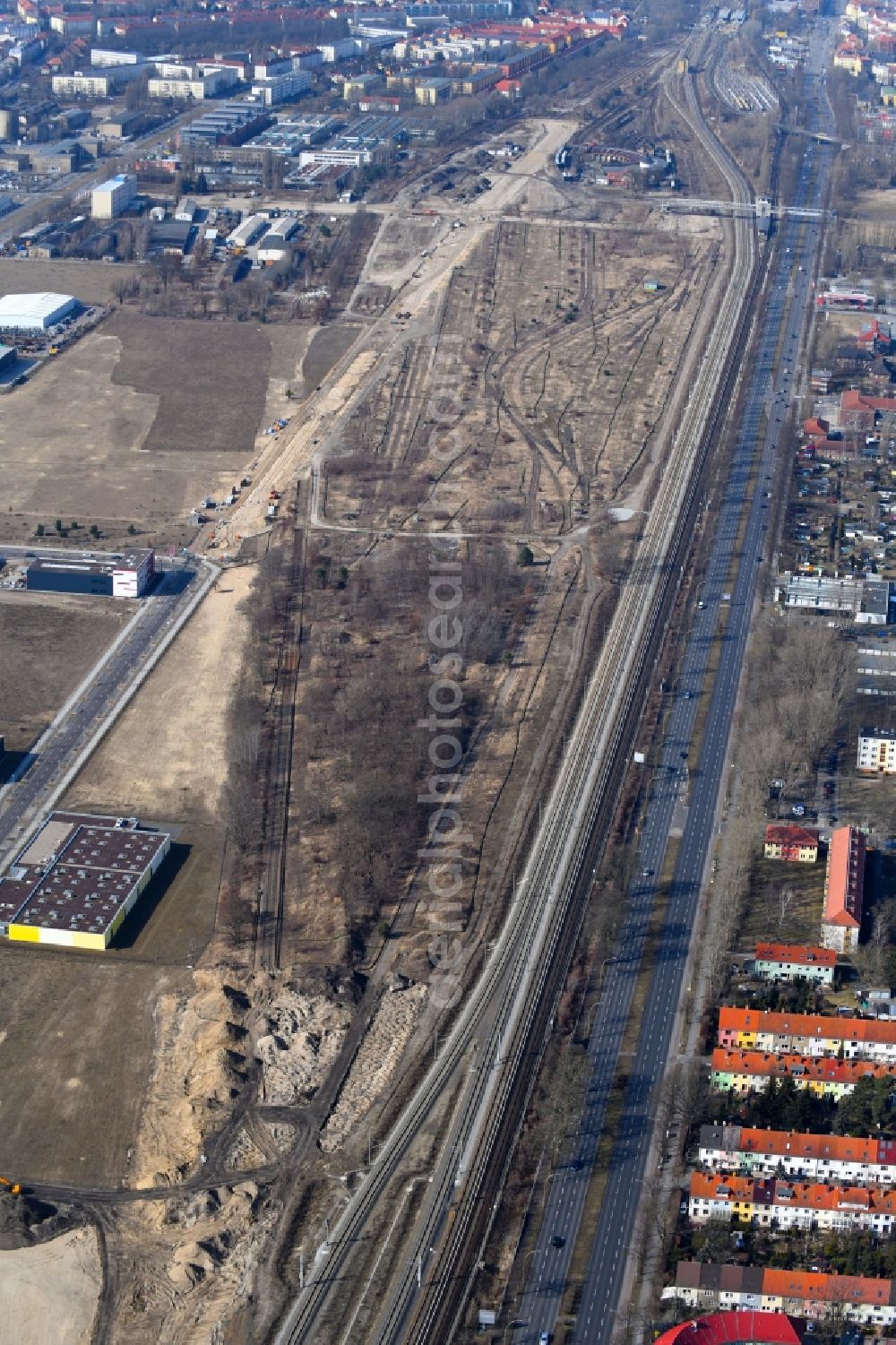 Berlin from above - Development area and building land fallow along the Igo-Etrich-Strasse in Berlin, Germany