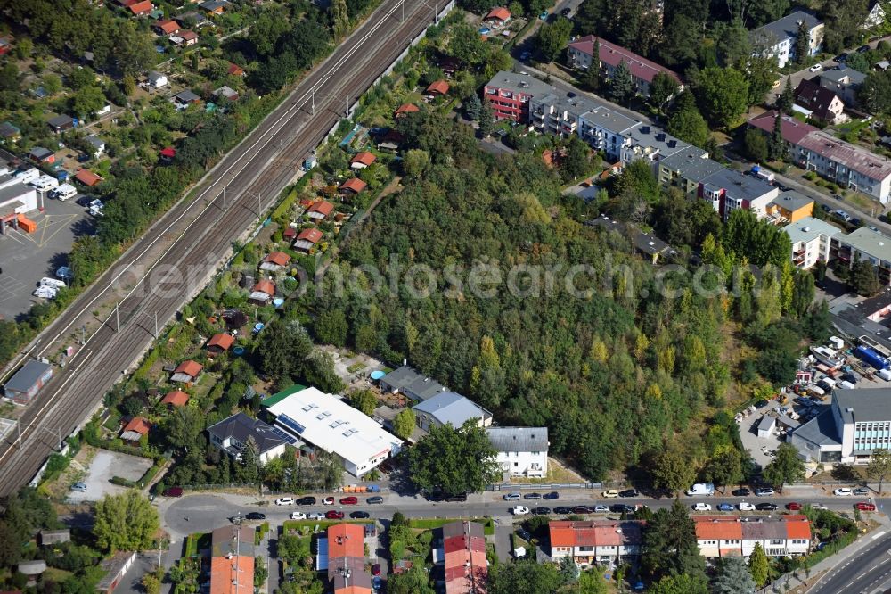 Berlin from above - Development area and building land fallow Hochstrasse - Hildburghauser Strasse in the district Lichterfelde in Berlin, Germany