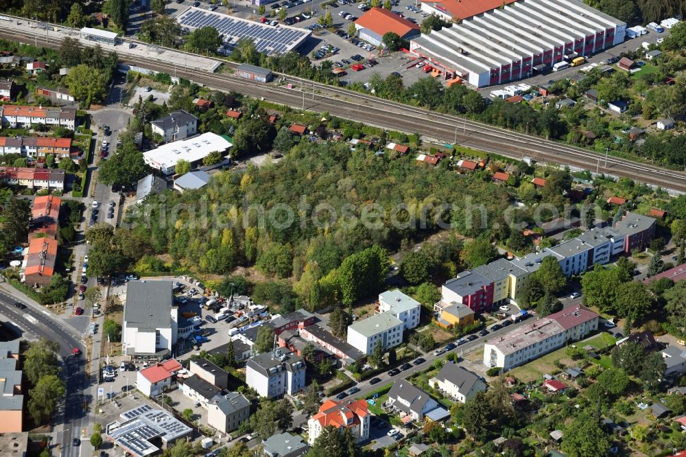 Berlin from above - Development area and building land fallow Hochstrasse - Hildburghauser Strasse in the district Lichterfelde in Berlin, Germany