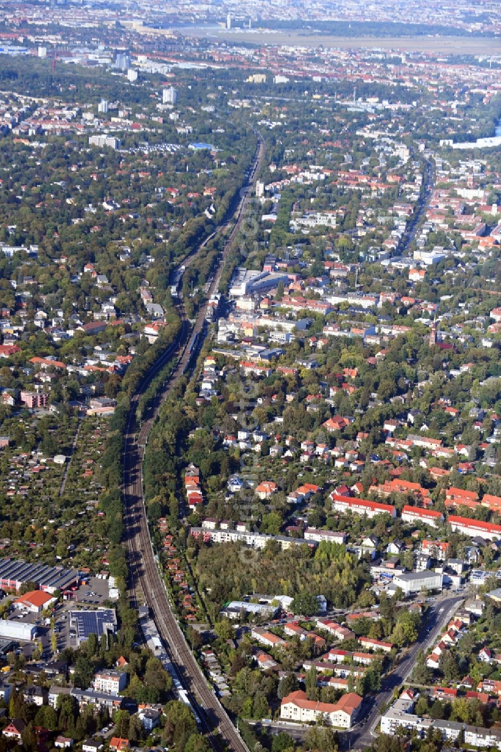 Berlin from above - Development area and building land fallow Hochstrasse - Hildburghauser Strasse in the district Lichterfelde in Berlin, Germany