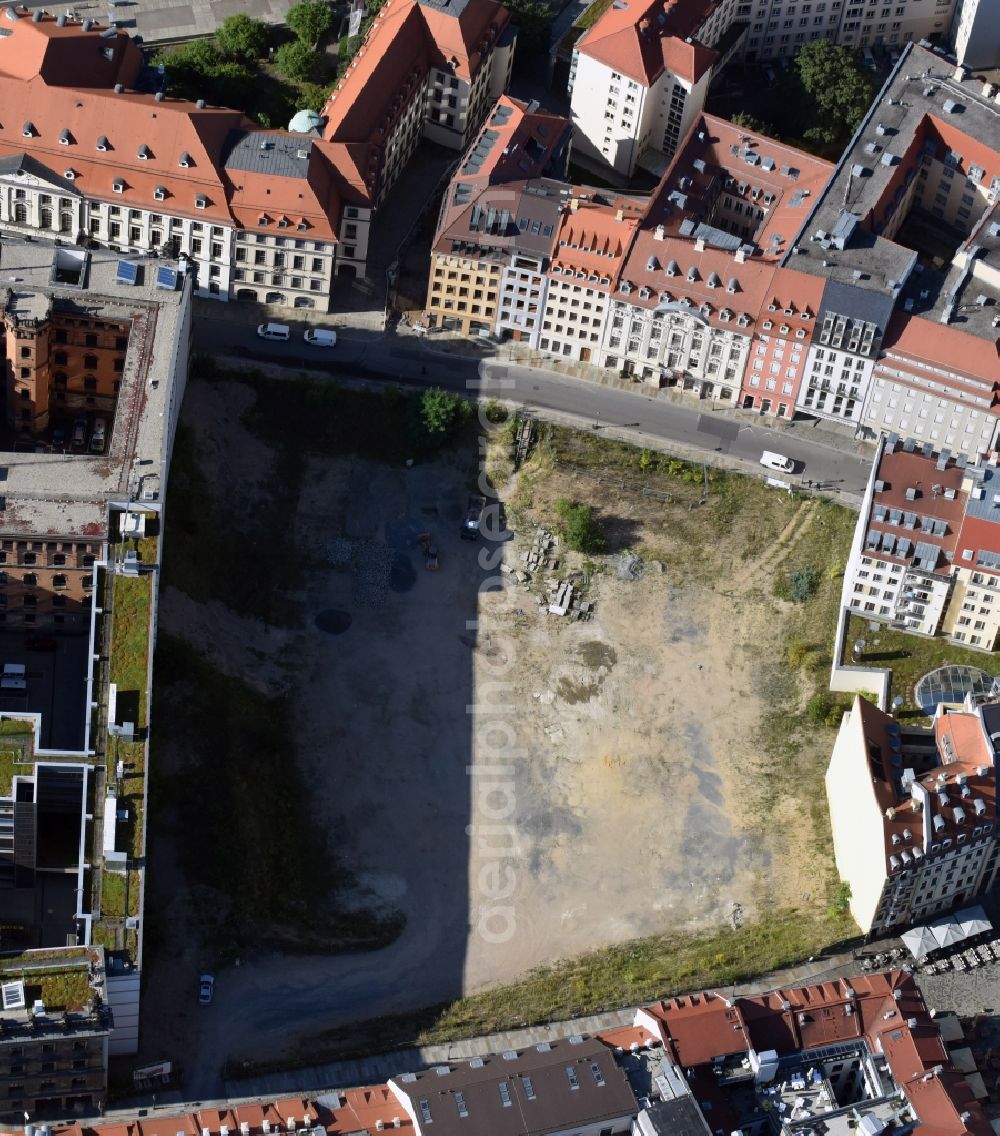 Aerial photograph Dresden - Development area and building land fallow at the Landhausstrasse and the Rampische Strasse in Dresden in the state Saxony