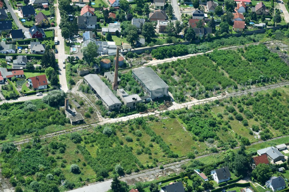 Berlin from the bird's eye view: Development area and building land fallow Lenbachstrasse - Anton-von-Werner-Strasse in the district Kaulsdorf in Berlin, Germany