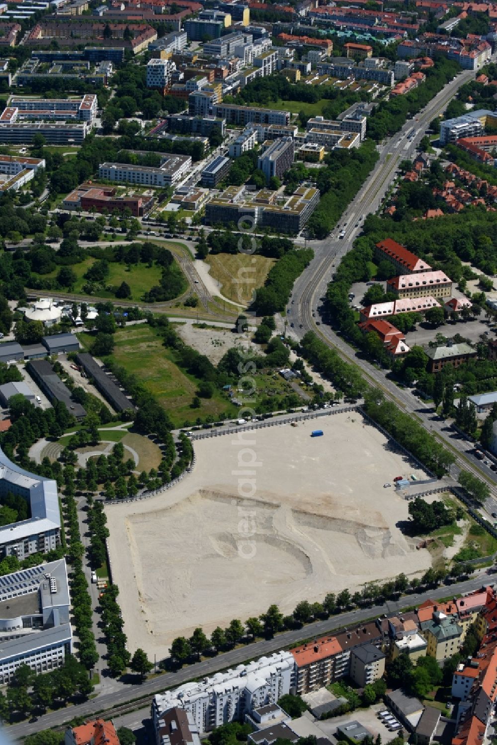 Aerial photograph München - Development area New construction of criminal justice center Munich fallow Schwere-Reiter-Strasse - Dachauer Strasse - Emma-Ihrer-Strasse in the district Neuhausen-Nymphenburg in Munich in the state Bavaria, Germany