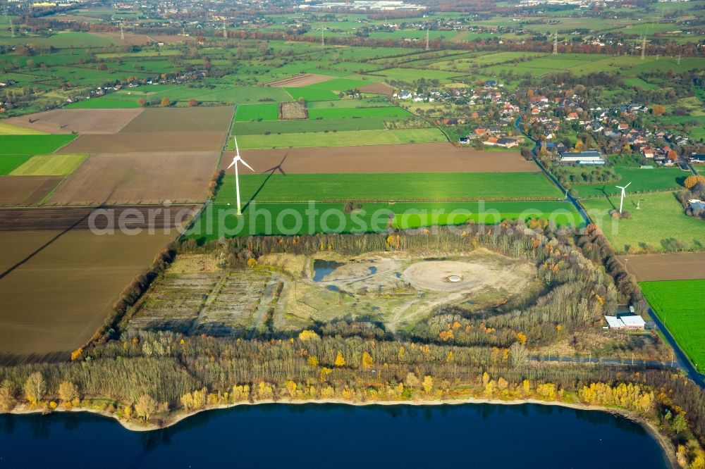 Aerial image Voerde (Niederrhein) - Development area and building land fallow in Voerde (Niederrhein) in the state North Rhine-Westphalia