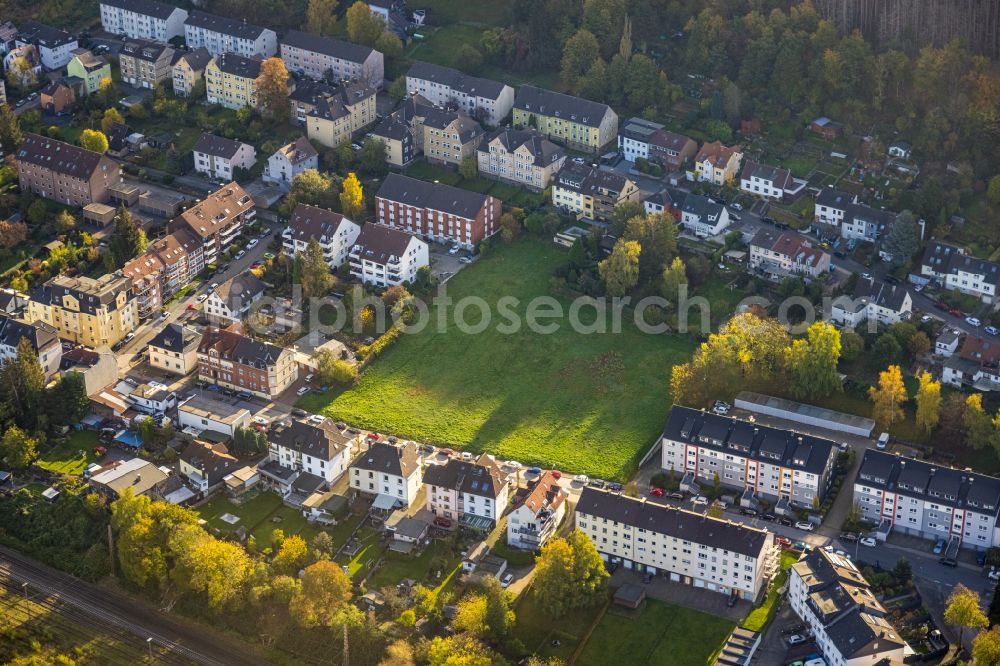 Aerial photograph Hagen - Development area and building land fallow in the residential area on street Am Karweg - Waldstrasse in Hagen at Ruhrgebiet in the state North Rhine-Westphalia, Germany