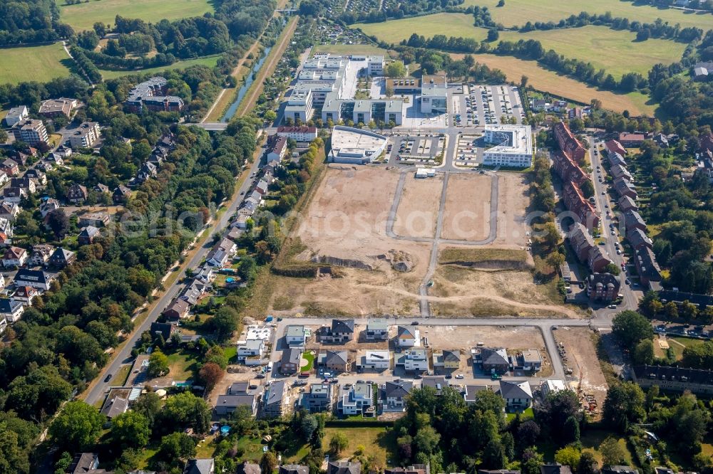 Aerial image Hamm - Development area and building land fallow at the street Paraceluspark in the residential areas of Hamm in the state North Rhine-Westphalia