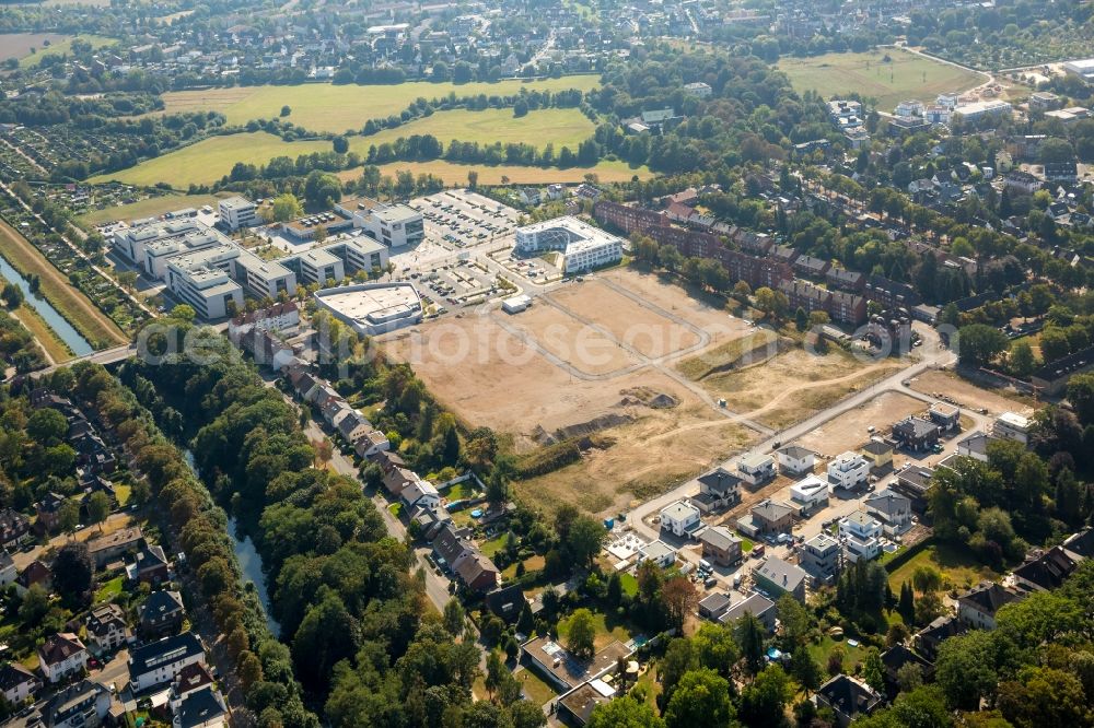 Aerial photograph Hamm - Development area and building land fallow at the street Paraceluspark in the residential areas of Hamm in the state North Rhine-Westphalia