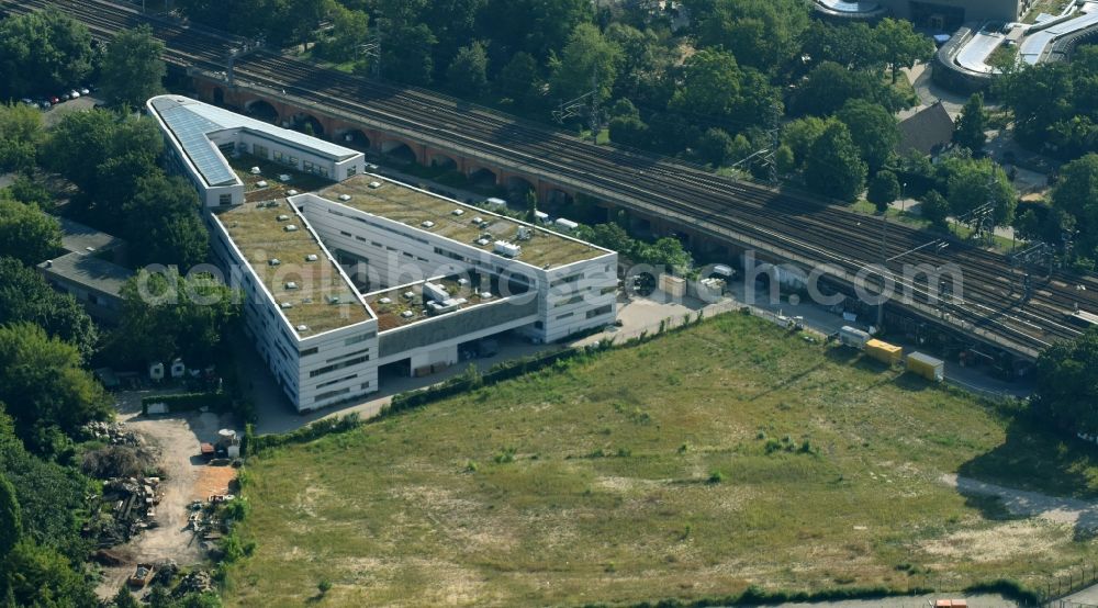 Aerial image Berlin - Development area and building land fallow on Hertzallee on S-Bahnhof Zoologischer Garten in Berlin, Germany