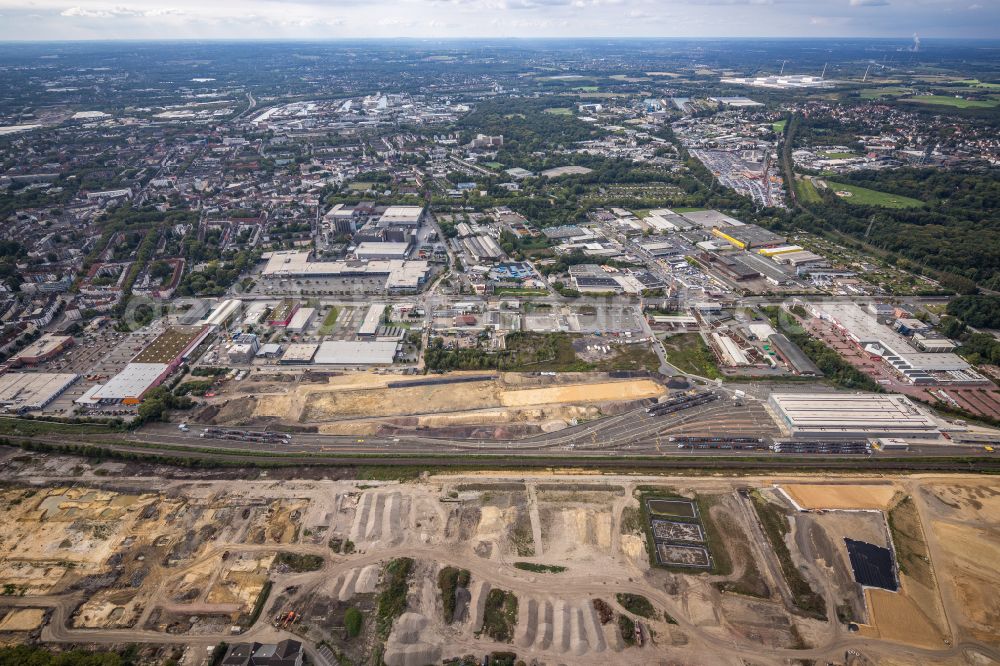 Aerial photograph Dortmund - Development area of the industrial wasteland of Dortmund Logistik GmbH of the DSW21 group with railway depot Siemens Rail Service Center on the site of the former Westfalenhuette in Dortmund at Ruhrgebiet in the state of North Rhine-Westphalia