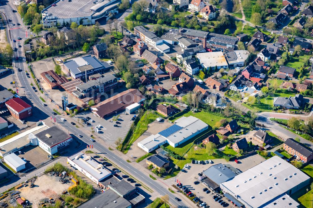 Stade from the bird's eye view: Development area of former industrial and commercial area Gummi Schmidt on street Freiburger Strasse in Stade in the state Lower Saxony, Germany